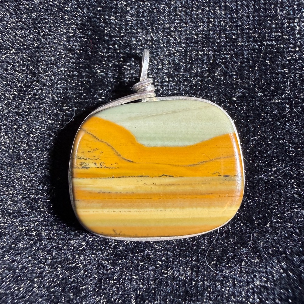 Vintage Artisan Made Sterling Silver Wire Owyhee Sunset Jasper Pendant 3/4” - Picture 3 of 3